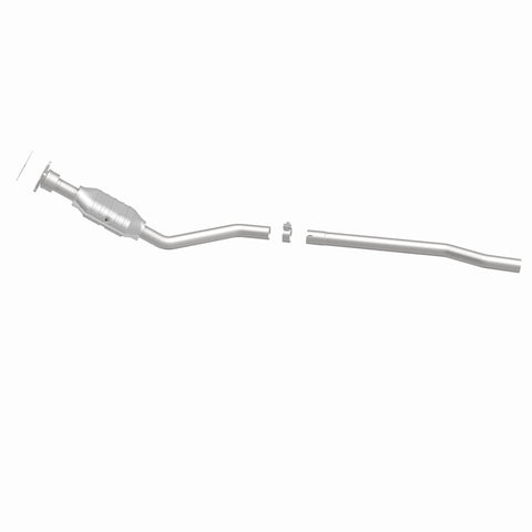 MagnaFlow Direct Fit Catalytic Converter 01-04 Dodge Caravan 2.4L - 51614