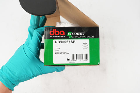 DBA 20-21 Toyota Highlander SP Performance Front Brake Pads - DB15067SP