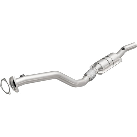 MagnaFlow Direct Fit Catalytic Converter 96-99 Audi A4/A4 Quattro 2.8L D/S (49 State) - 22962