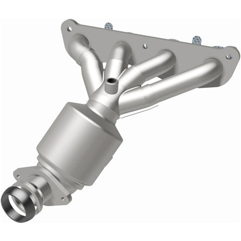 MagnaFlow Direct Fit Catalytic Converter 09-14 Sentra 2.0L Manifold - 52271