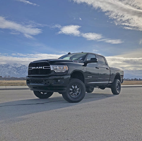 Tuff Country 19-23 Dodge Ram 2500 4x4 -3in Lift Kit w/o Front Shock Extension Brackets (SX8000) - 33141KN