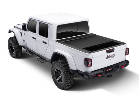 Roll-N-Lock 2020 Jeep Gladiator 5ft bed M-Series Retractable Tonneau Cover - LG496M
