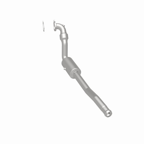 MagnaFlow Direct Fit Catalytic Converter 01-04 Volvo C70 2.3L - 24071