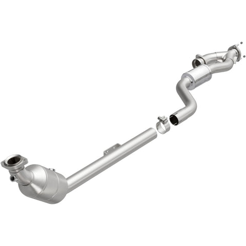 MagnaFlow Direct Fit Catalytic Converter 06-07 Mercedes C230 2.5L Driver Side - 51264