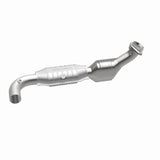MagnaFlow Direct Fit Catalytic Converter 97-98 Ford Trucks 4.6L - 447177