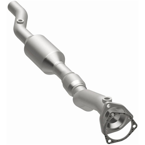 MagnaFlow Direct Fit Catalytic Converter 96-99 Audi A6 Quattro 2.8L - 24123