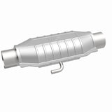 MagnaFlow Conv Universal 2.25in Inlet/Outlet Center/Center Oval - 334015