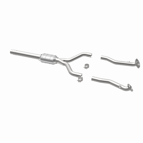 MagnaFlow Conv DF 96-97 Lex LS400 4.0L Rear Y - 26228