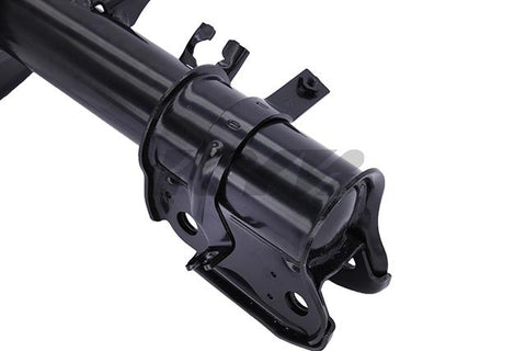 KYB Shocks & Struts Excel-G Front Right INFINITI QX4 (2WD) 2001 INFINITI QX4 (4WD) 1999-01 NISSAN Pa - 335030