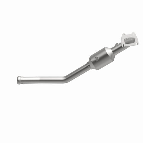 MagnaFlow 13-15 Dodge Durango V6 3.6L OEM Grade / EPA Compliant Direct-Fit Catalytic Converter - 21-250