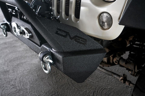 DV8 Offroad 07-18 Jeep Wrangler JK/JL FS-15 Steel Stubby Front Bumper w/ Fog Lights - FBSHTB-15