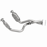 MagnaFlow Direct Fit Catalytic Converter 05-07 Ford F250/F350 5.4L - 93103