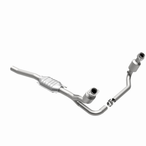 MagnaFlow Direct Fit Catalytic Converter 00-03 Dodge Dakota 2WD 4.7L - 458043