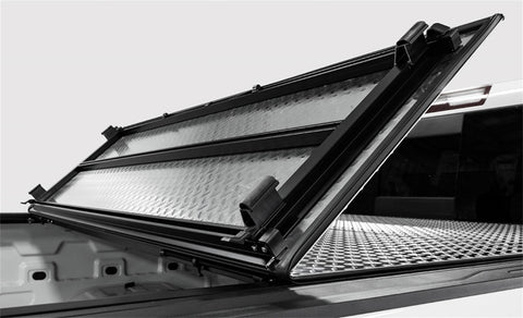 Access LOMAX Tri-Fold Cover 17-19 Honda Ridgeline - 5ft Bed - B1060019