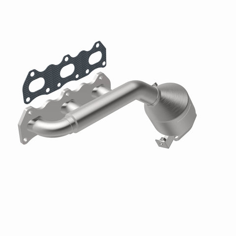 MagnaFlow Conv DF 00 Suzuki Grand Vitara 2.5L - 23060