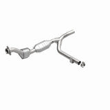 MagnaFlow Direct Fit Catalytic Converter 99 Ford F-150 4.6L - 23082
