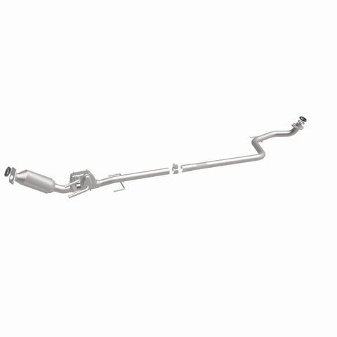 MagnaFlow Direct Fit Catalytic Converter 14-19 Toyota Prius C Base Underbody 1.5L - 280456