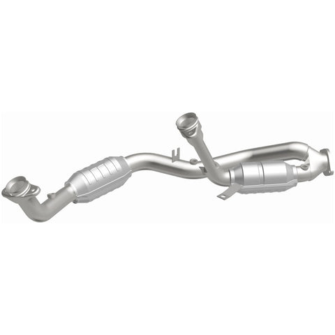MagnaFlow Direct Fit Catalytic Converter 96-99 Ford Taurus3.0L 50S - 444033