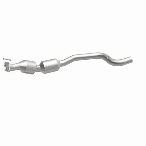 MagnaFlow 13-17 Range Rover V8 5 OEM Underbody Direct Fit EPA Compliant Catalytic Converter - 21-536