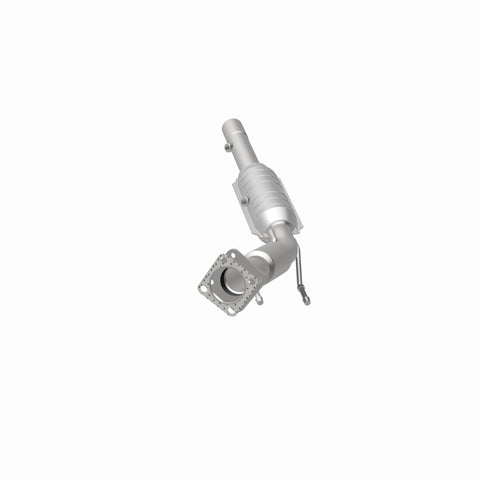 MagnaFlow Direct Fit Catalytic Converter 06-08 Volkswagen Jetta/Rabbit 2.5L (49 State) - 24320