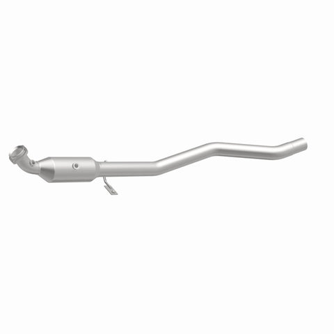 MagnaFlow Direct Fit Catalytic Converter 2007-2012 GL450 4.6 L Underbody - 52173