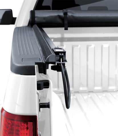 Lund 2004 Ford F-150 Heritage (6.5ft. Bed) Genesis Elite Roll Up Tonneau Cover - Black - 96836