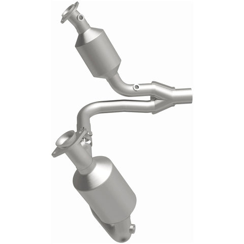 MagnaFlow 2004 Dodge Dakota 4.7L Direct Fit Catalytic Converter - 4651658