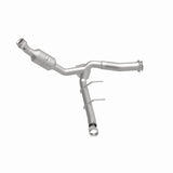 MagnaFlow 11-14 Ford F-150 5.0L Direct Fit CARB Compliant Left Catalytic Converter - 5551139