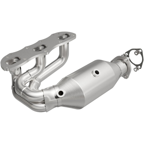 Magnaflow 12-16 Porsche 911 Carrera H6 3.4L OEM Grade Direct-Fit Catalytic Converter - 52388