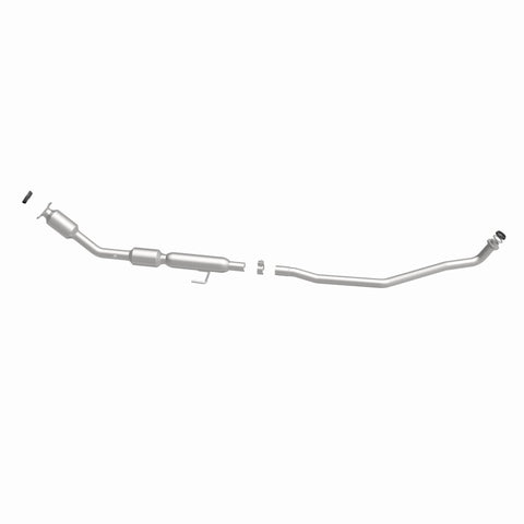 MagnaFlow Direct Fit Catalytic Converter 14-15 Toyota Corolla 1.8L - 52524