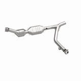 MagnaFlow Conv DF 01 Ford Trucks 5.4L - 93145