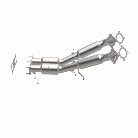 MagnaFlow Direct Fit Catalytic Converter 2008-2012 LR2 3.2 L Underbody - 52276
