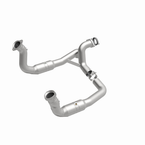 MagnaFlow Conv Direct Fit 11-14 Ford F-250 Super Duty / 350 Super Duty V8 6.2L - 52297