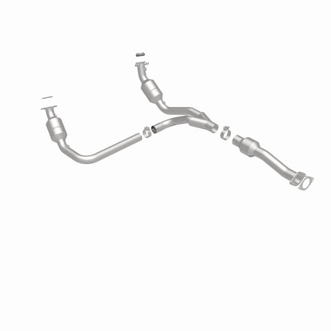 MagnaFlow Conv Direct Fit 2011-2014 Express 1500 4.3L Underbody - 52134