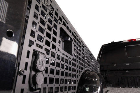 Addictive Desert Designs 23-26 Ford F250/F350/F450 SD Passenger Side Bed Molle Panel - AC8111101NA