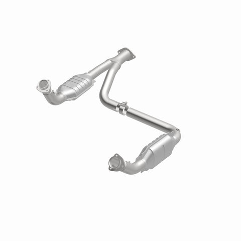 MagnaFlow Conv DF 00-01Tahoe/Yukon V8 5.7L - 93603