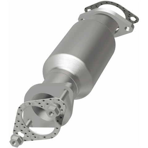 MagnaFlow Direct Fit Catalytic Converter 2011 Kia Sorento 3.5 Underbody - 52644