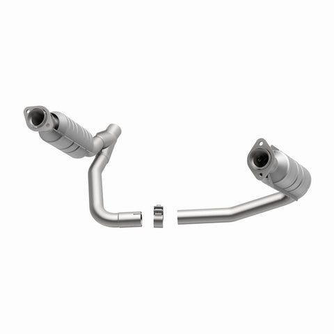 MagnaFlow Direct Fit Catalytic Conv 05-06 Dodge Dakota/2006 Mitsubishi Raider 3.7L Y-Pipe Assembly - 49462