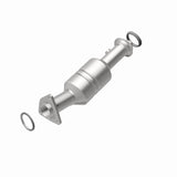 MagnaFlow Direct Fit Catalytic Converter 2010-2012 CX-7 2.5 L Underbody - 52222