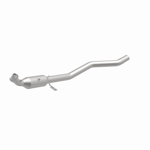 MagnaFlow Direct Fit Catalytic Converter 2007-2012 GL450 4.6 L Underbody - 52173