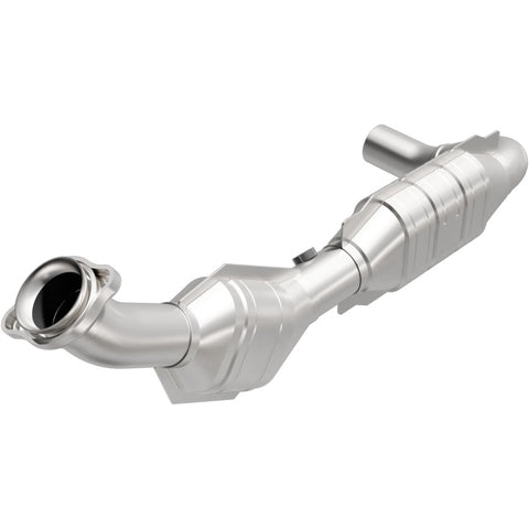 MagnaFlow Direct Fit Catalytic Converter 03-04 Exped 4.6L Driver Side OEM - 49605