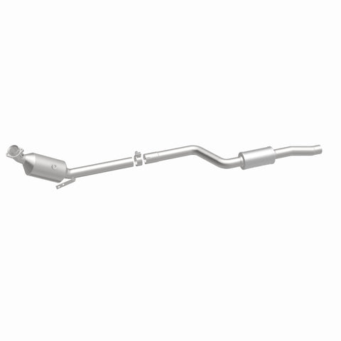 MagnaFlow 11-12 Mercedes-Benz C300 3.0L OEM Grade Direct Fit Catalytic Converter - 21-498