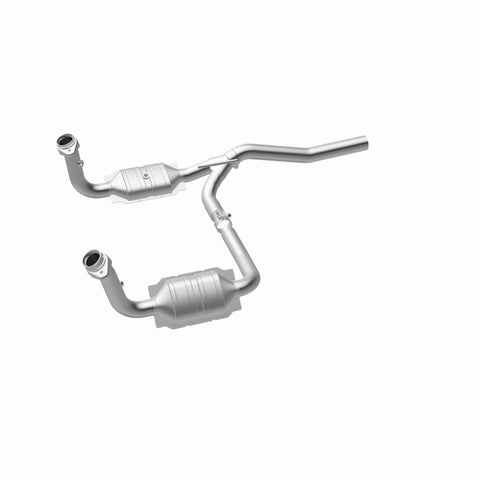 MagnaFlow Direct Fit Catalytic Converter 07-11 Dodge Nitro 4.0L - 51829
