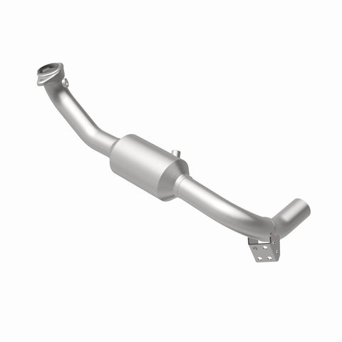 MagnaFlow Direct Fit Catalytic Converter 05-06 Lincoln Navigator 5.4L - 52507