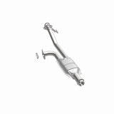 MagnaFlow Direct Fit Catalytic Converter 00-04 Tundra 4.7L Rear OEM - 49122