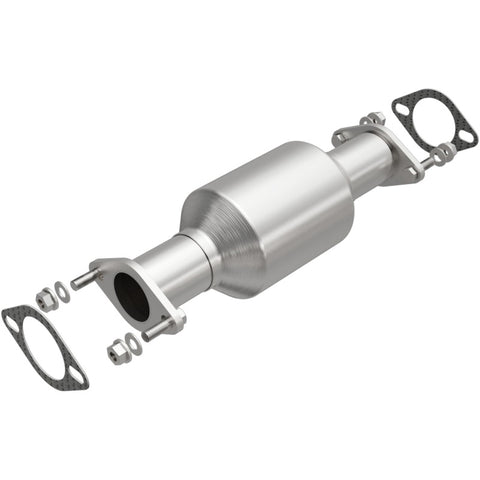 MagnaFlow Direct Fit Catalytic Converter 03-06 Kia Sorento 3.5L Rear (49 State) - 23623