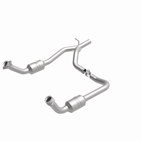 MagnaFlow Direct Fit Catalytic Converter 2009-2014 E-150 4.6 L Underbody - 52153