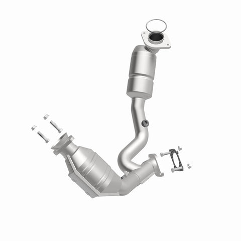 MagnaFlow Direct Fit Catalytic Converter 00-03 Ford Taurus 3.0L - 51466
