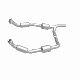 MagnaFlow Direct Fit Catalytic Converter OEM 07-08 Ford E-150 - 5582640