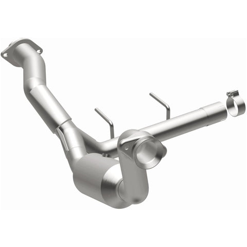 MagnaFlow Direct Fit Catalytic Converter 15-17 Ford F150 V6 2.7L OEM Underbody - 21-471